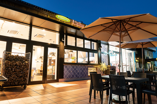 Pizzeria L'alba di napoli~ラルバディナポリ~